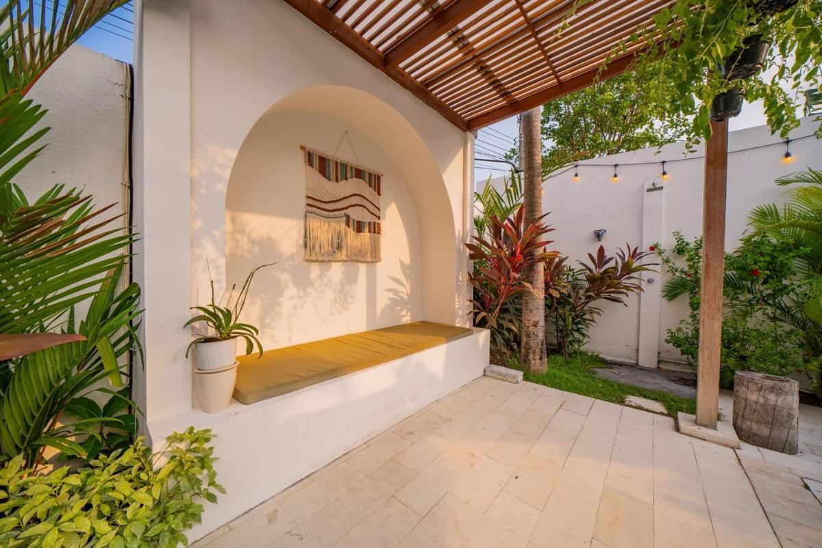 Harmonia * Seminyak (Bali)